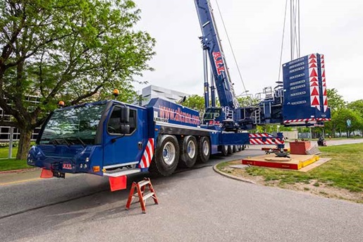 ALL Liebherr LTM 1450 for rent ALL Liebherr LTM 1450 for rent on a job