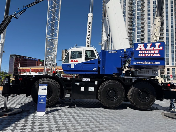 Tadano GR-1600XL at Conexpo