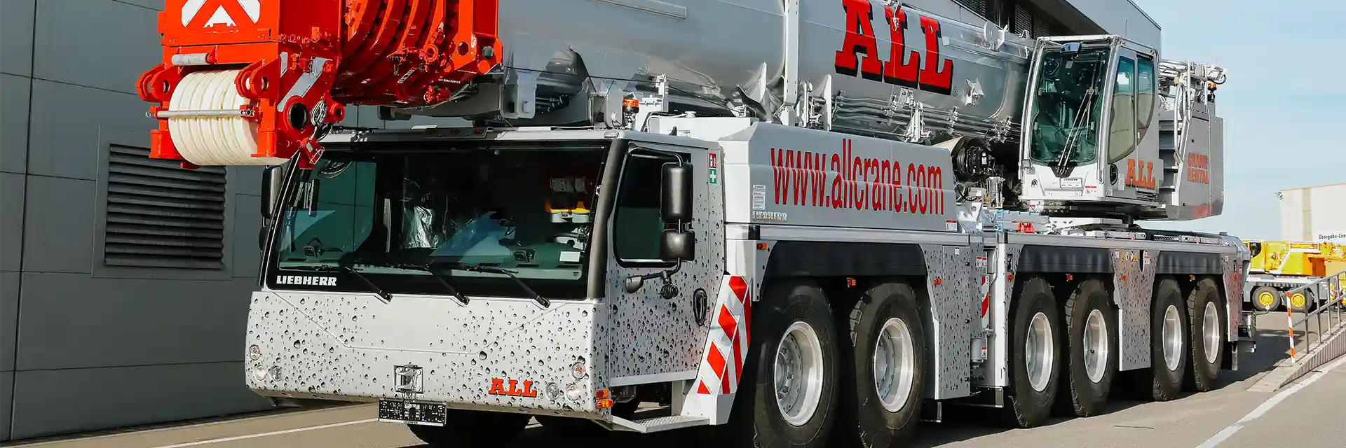 Liebherr LTM 1400-6.1 all terrain crane