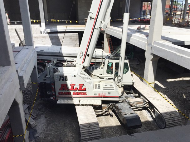 75 ALL Crane collaborates on condo build in tight quarters