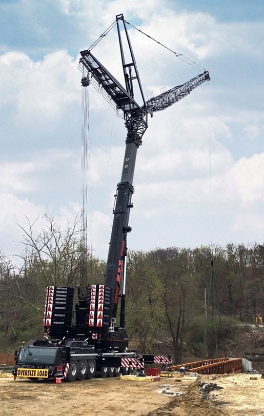 ALL case study photo Liebherr LTM 1450-8.1 mobile crane with VarioBallast®