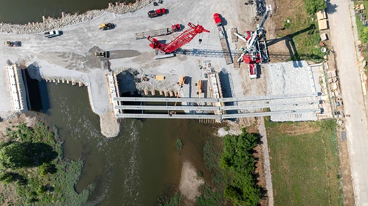 crane image