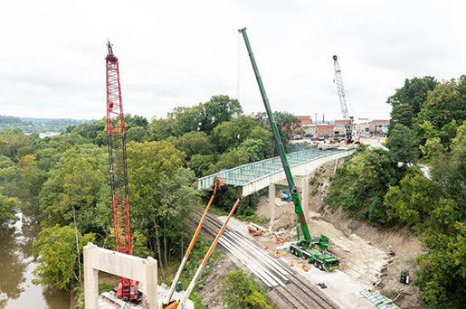 Green Liebherr LTM 1300-6.3