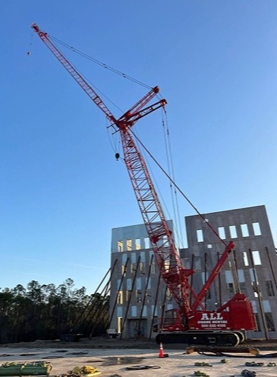 Crawler crane on Panama City jobsite