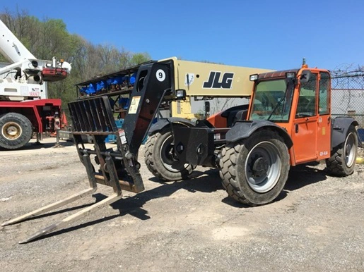 JLG-G9-43A-Telehandler-for-rent