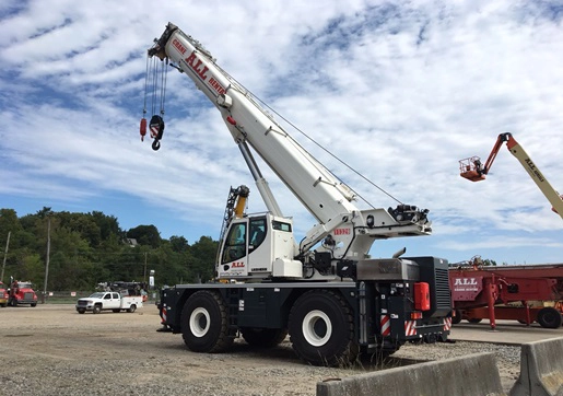 Liebherr-LRT1090-for-rent