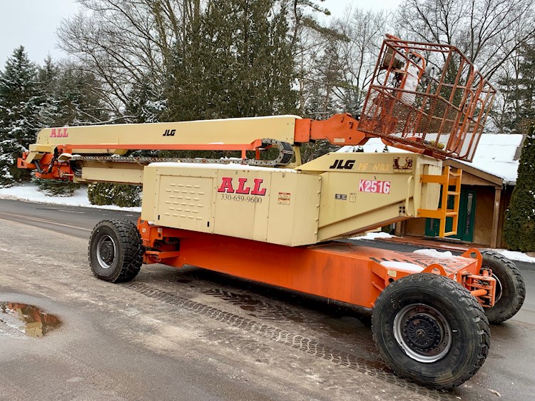 2010 JLG 150HAX