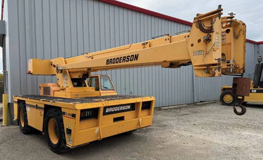 2014 Broderson IC-200-3H #10977